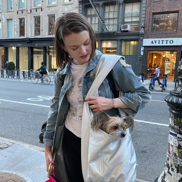 FANG & BONE faux leather cross body sling pet carrier - Picture 7 of 7